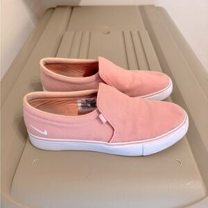 Nike Court Royale AC BQ9138-601 Sneakers Women's 9 Pink Canvas Slip-On EEE825